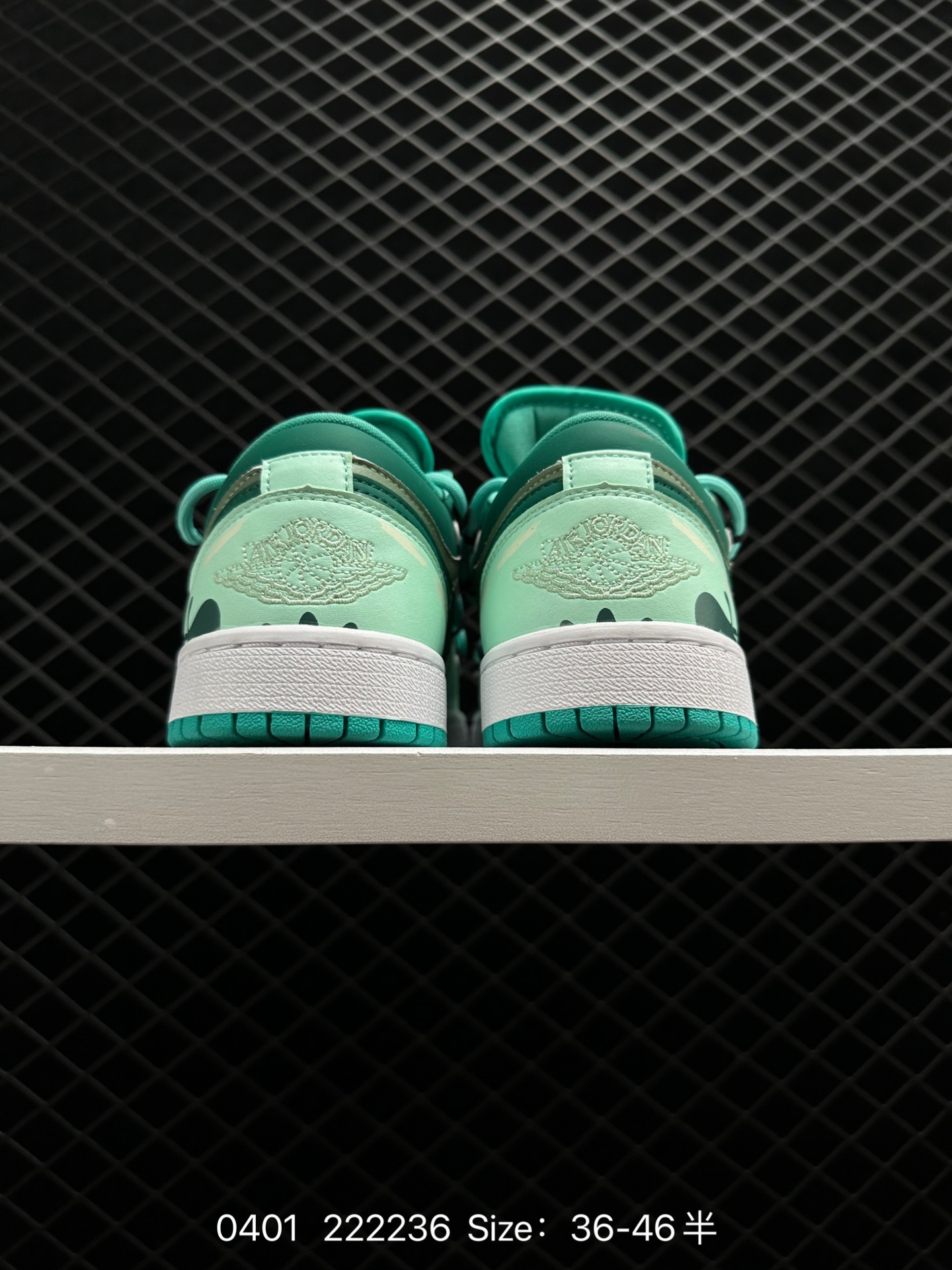 Nike Air Jordan Retro 1 Low  AJ1